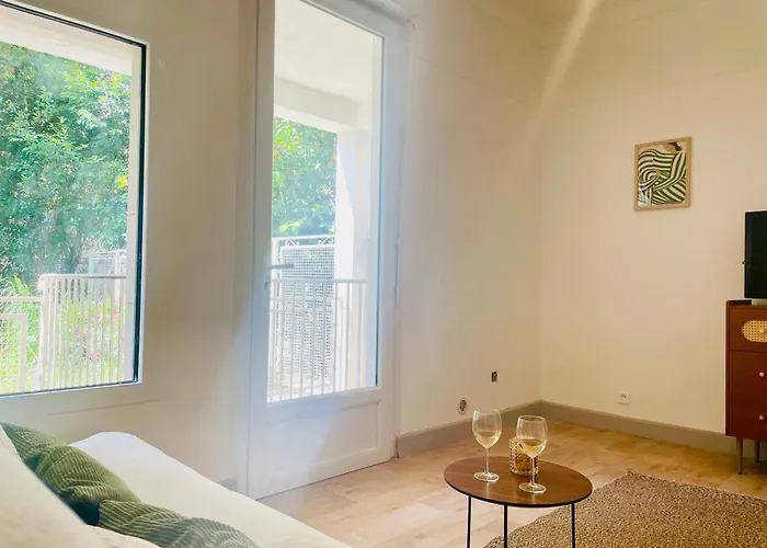 Semesterbostad La Maison By Simone, La Vrai Cannes