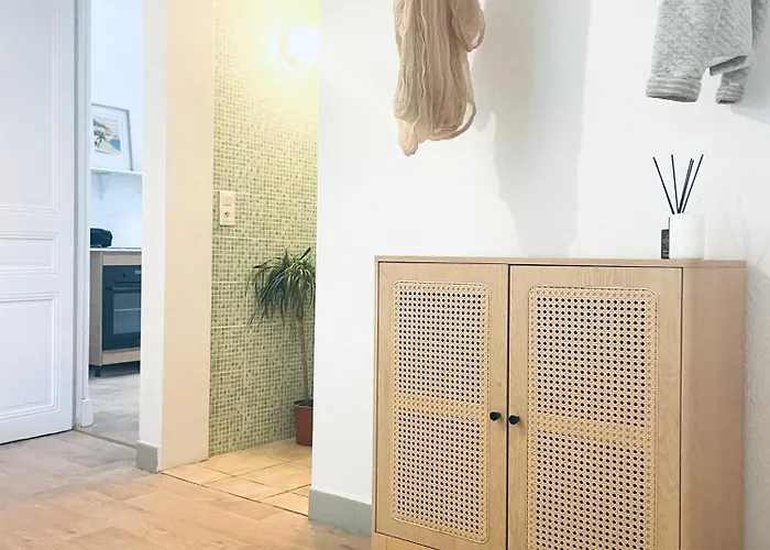 La Maison By Simone, La Vrai