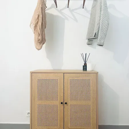 La Maison By Simone, La Vrai *